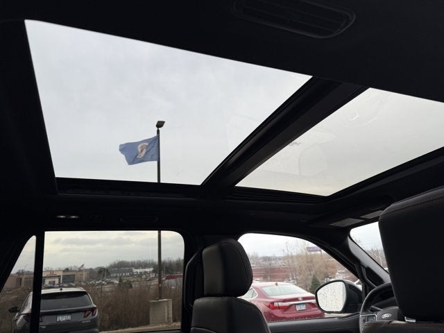 2025 Ford Expedition TREMOR®