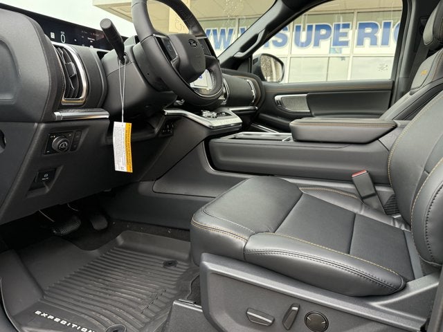2025 Ford Expedition TREMOR®