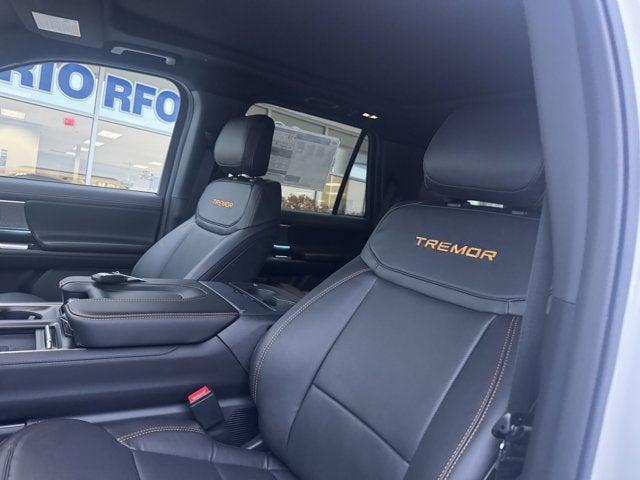 2025 Ford Expedition TREMOR®