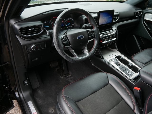 2022 Ford Explorer ST-Line