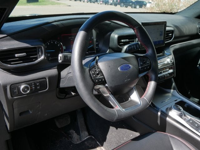 2024 Ford Explorer ST-Line