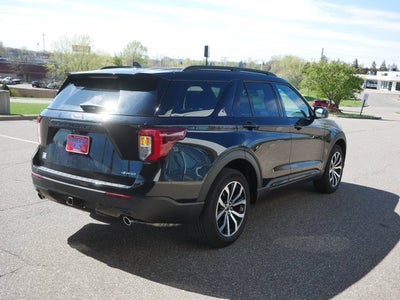 2024 Ford Explorer ST-Line