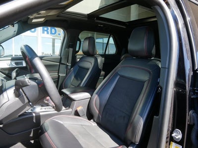 2024 Ford Explorer ST-Line