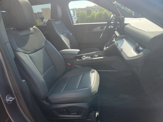 2027 Ford Explorer 4-Door 4DR 4WD ACTIVE