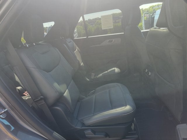 2027 Ford Explorer 4-Door 4DR 4WD ACTIVE