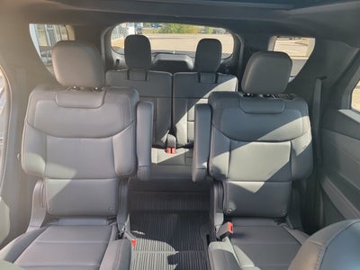 2027 Ford Explorer 4-Door 4DR 4WD ACTIVE