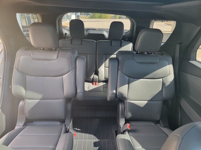 2027 Ford Explorer 4-Door 4DR 4WD ACTIVE