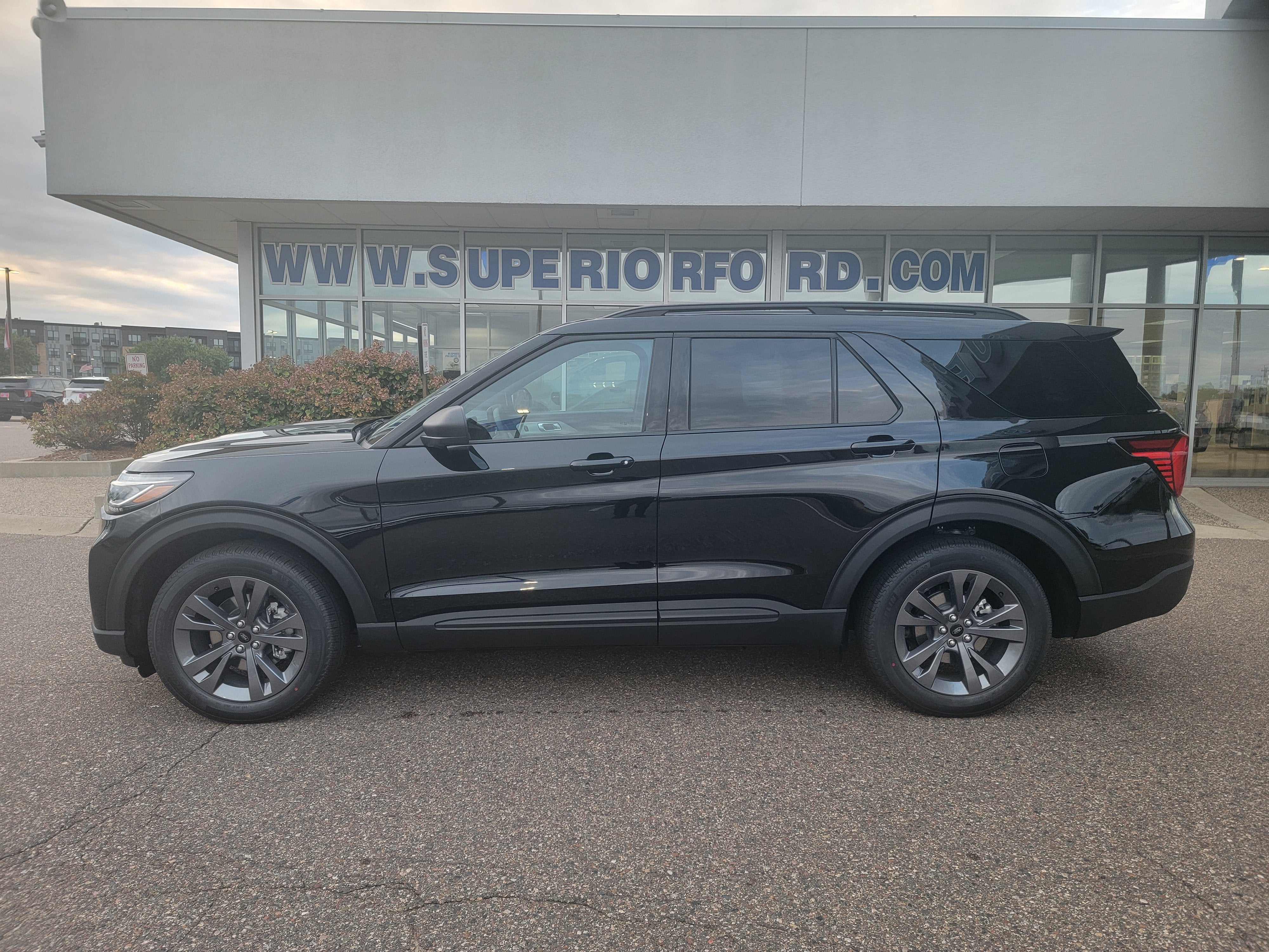 2027 Ford Explorer Active