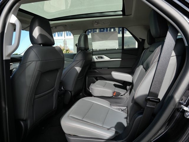 2026 Ford Explorer Active w/100A Pkg