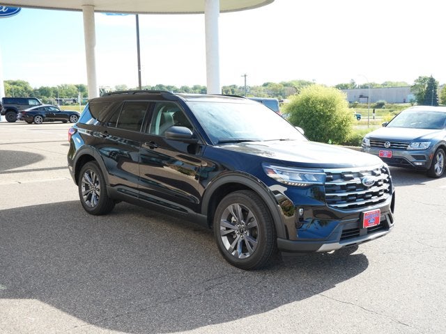 2026 Ford Explorer Active w/100A Pkg
