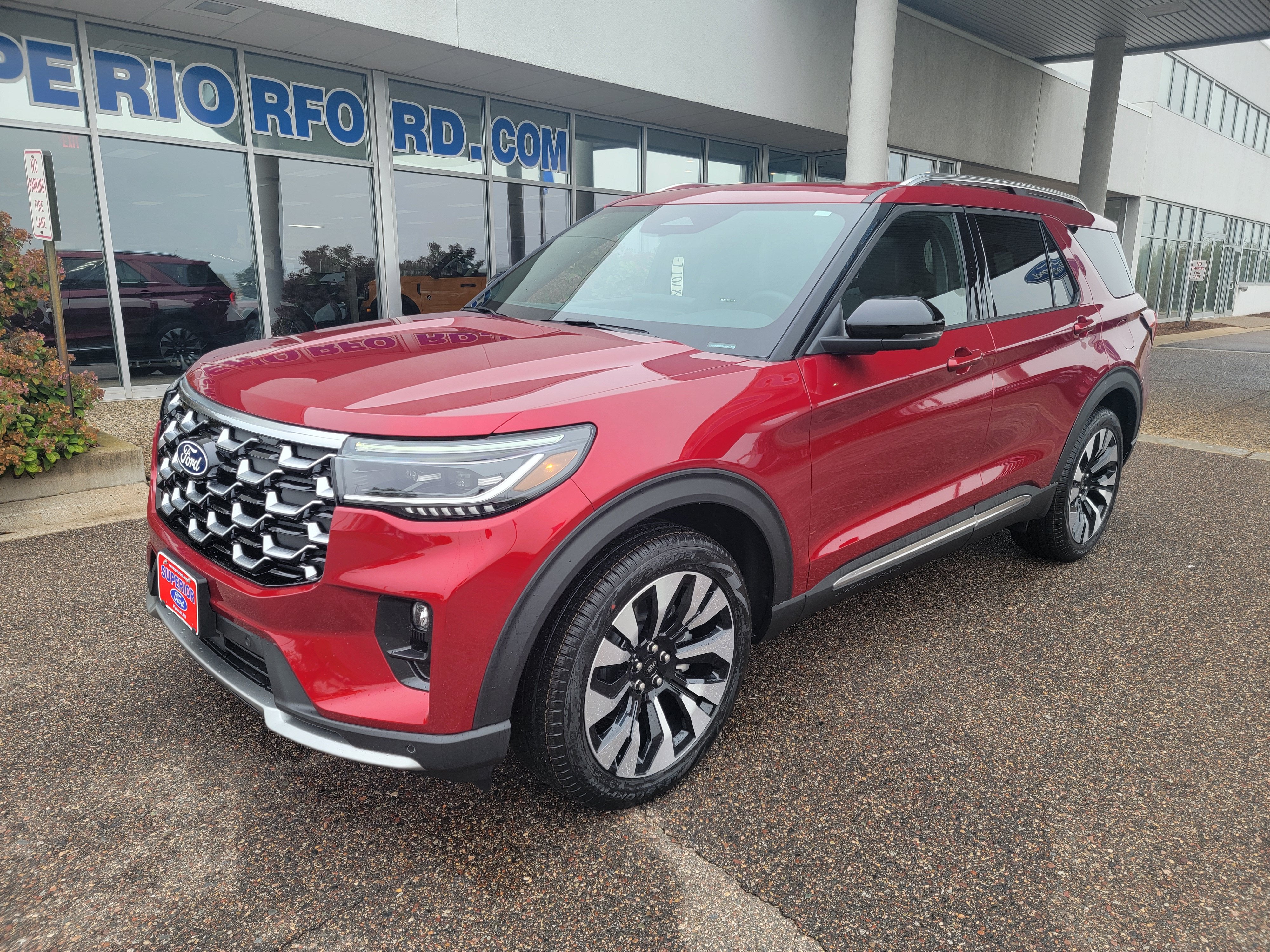 2027 Ford Explorer Platinum™