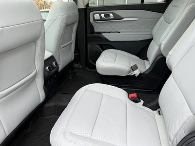 2026 Ford Explorer Platinum™