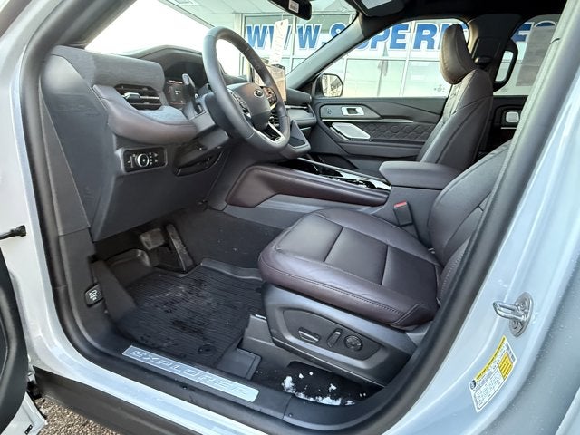 2026 Ford Explorer Platinum™