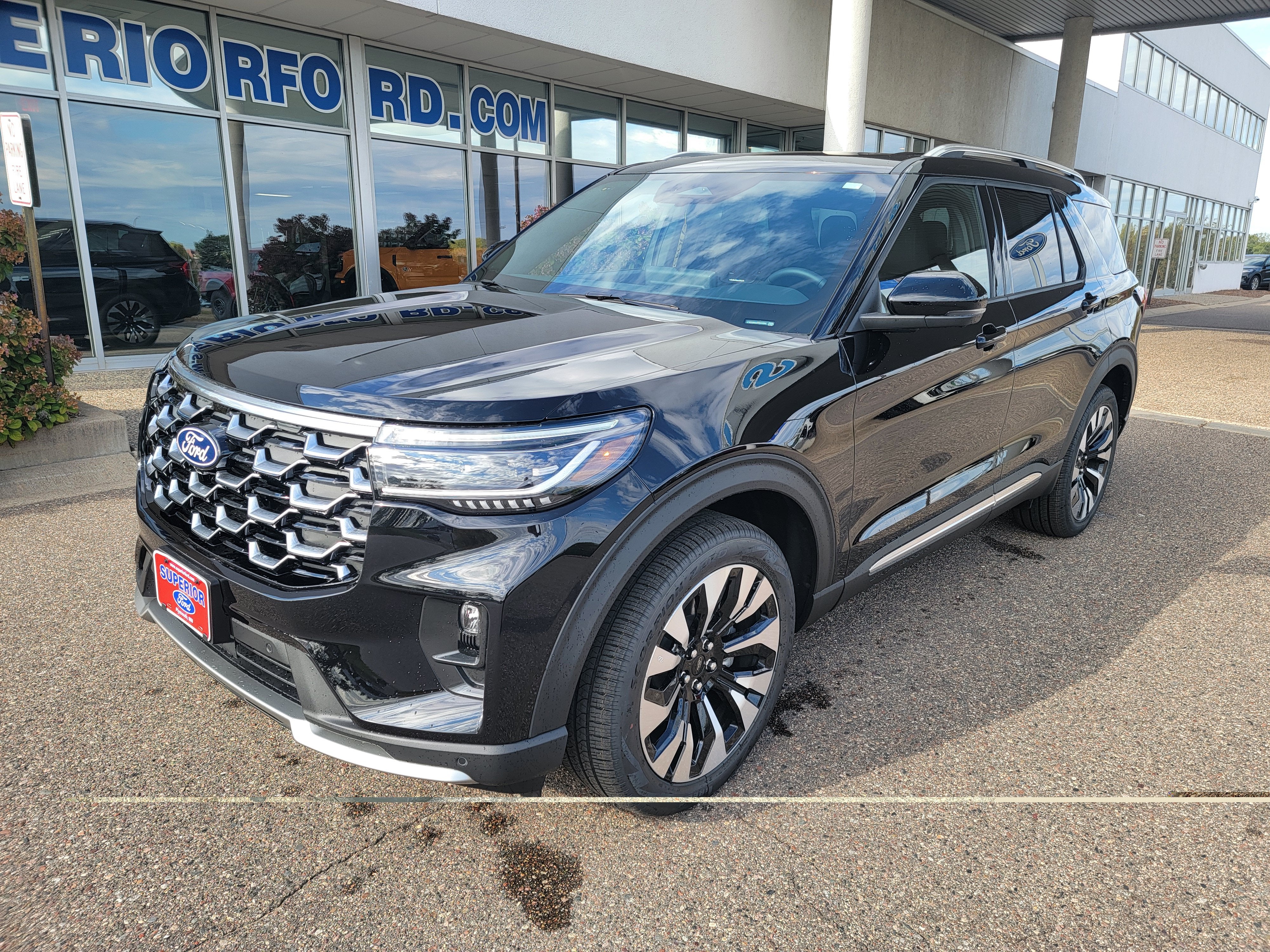 2027 Ford Explorer Platinum™