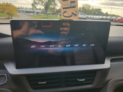 2027 Ford Explorer Platinum™