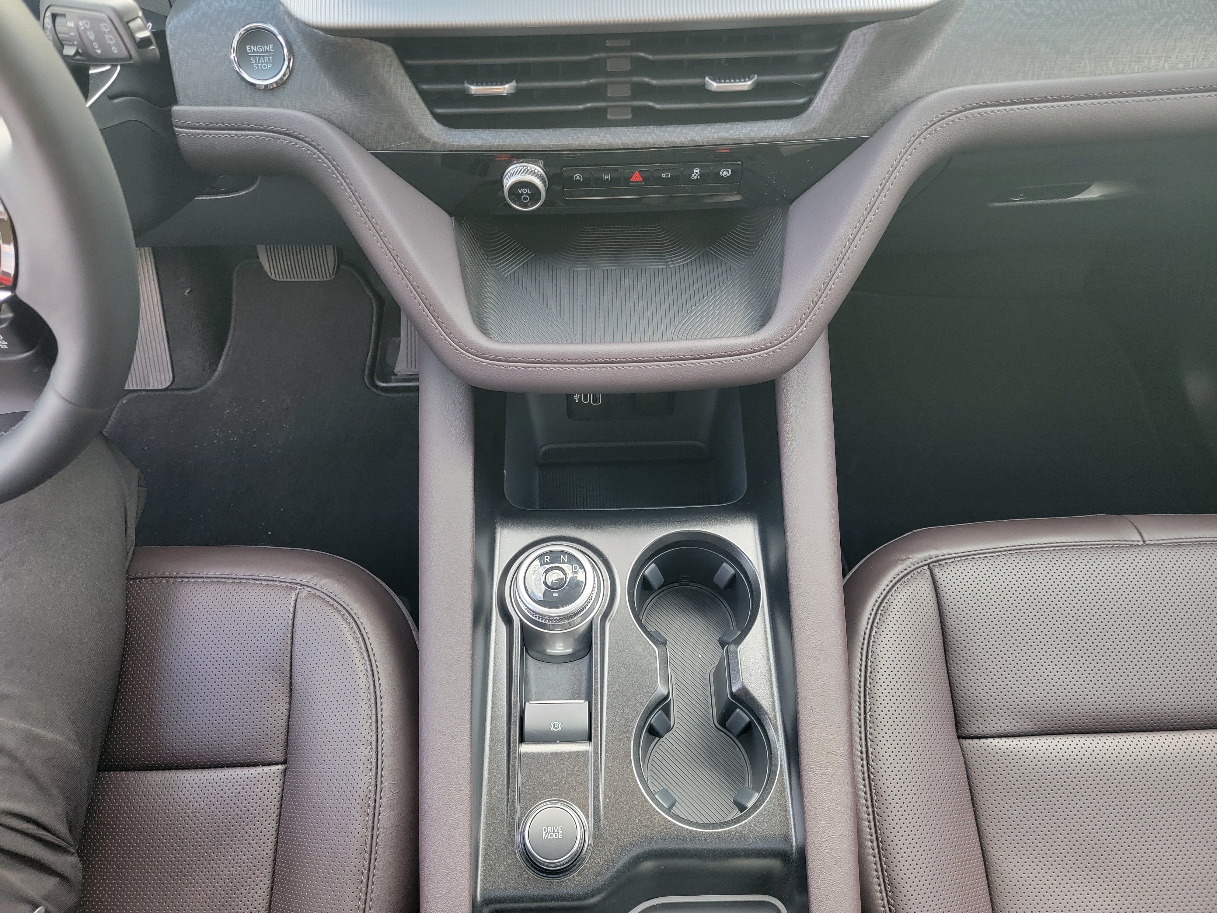 2027 Ford Explorer Platinum™