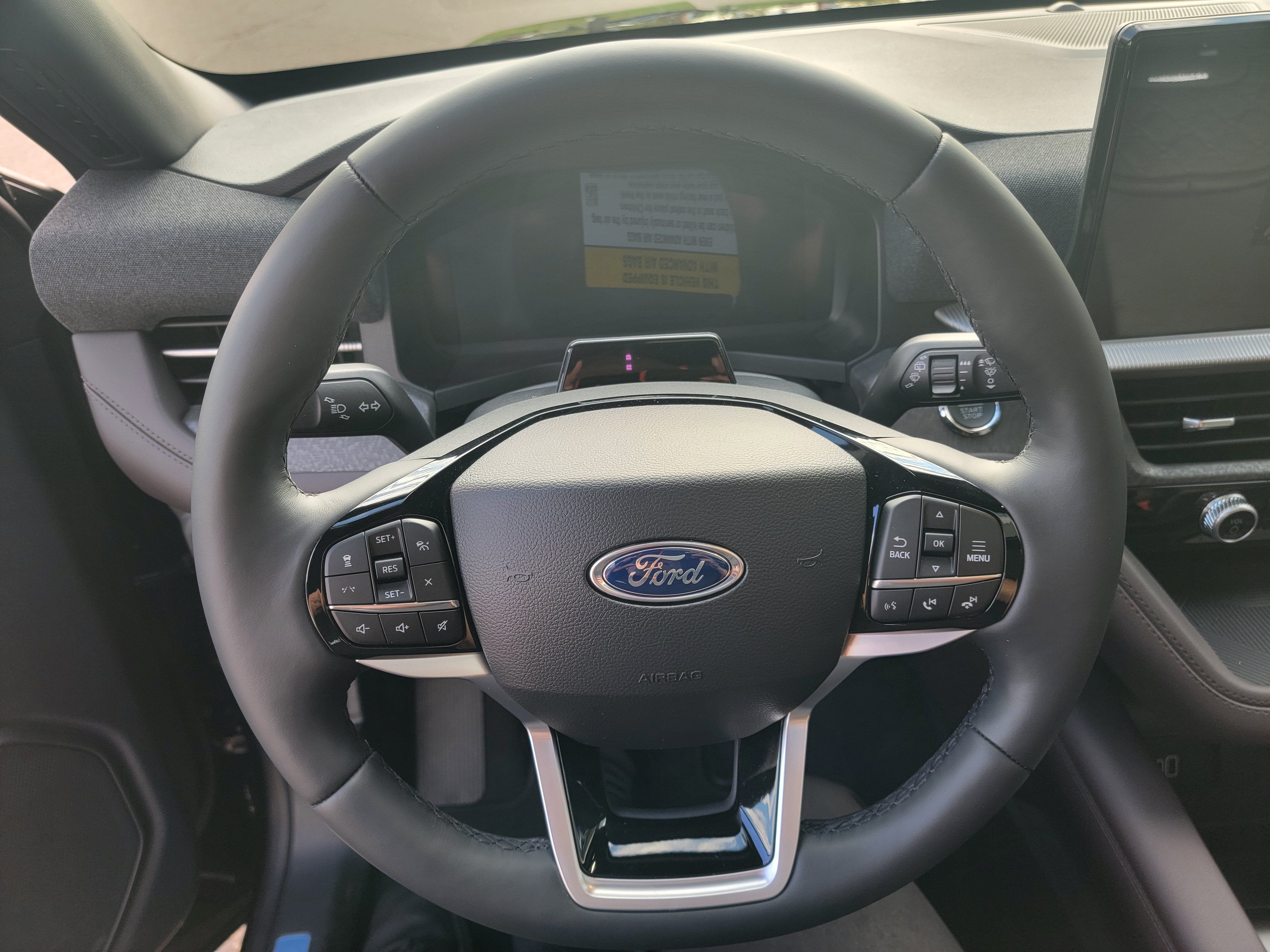 2027 Ford Explorer Platinum™