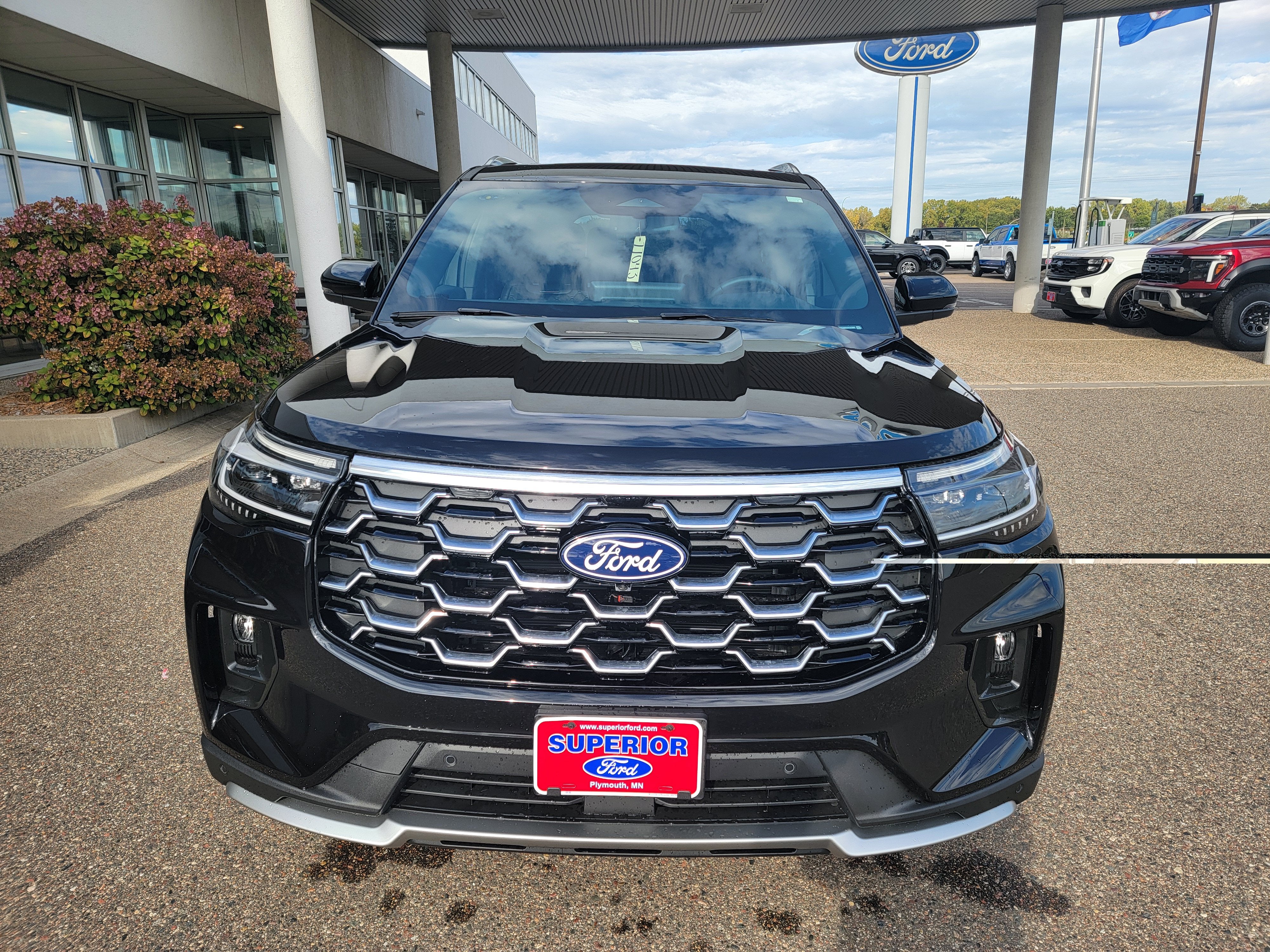 2027 Ford Explorer Platinum™