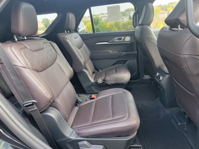 2027 Ford Explorer Platinum™