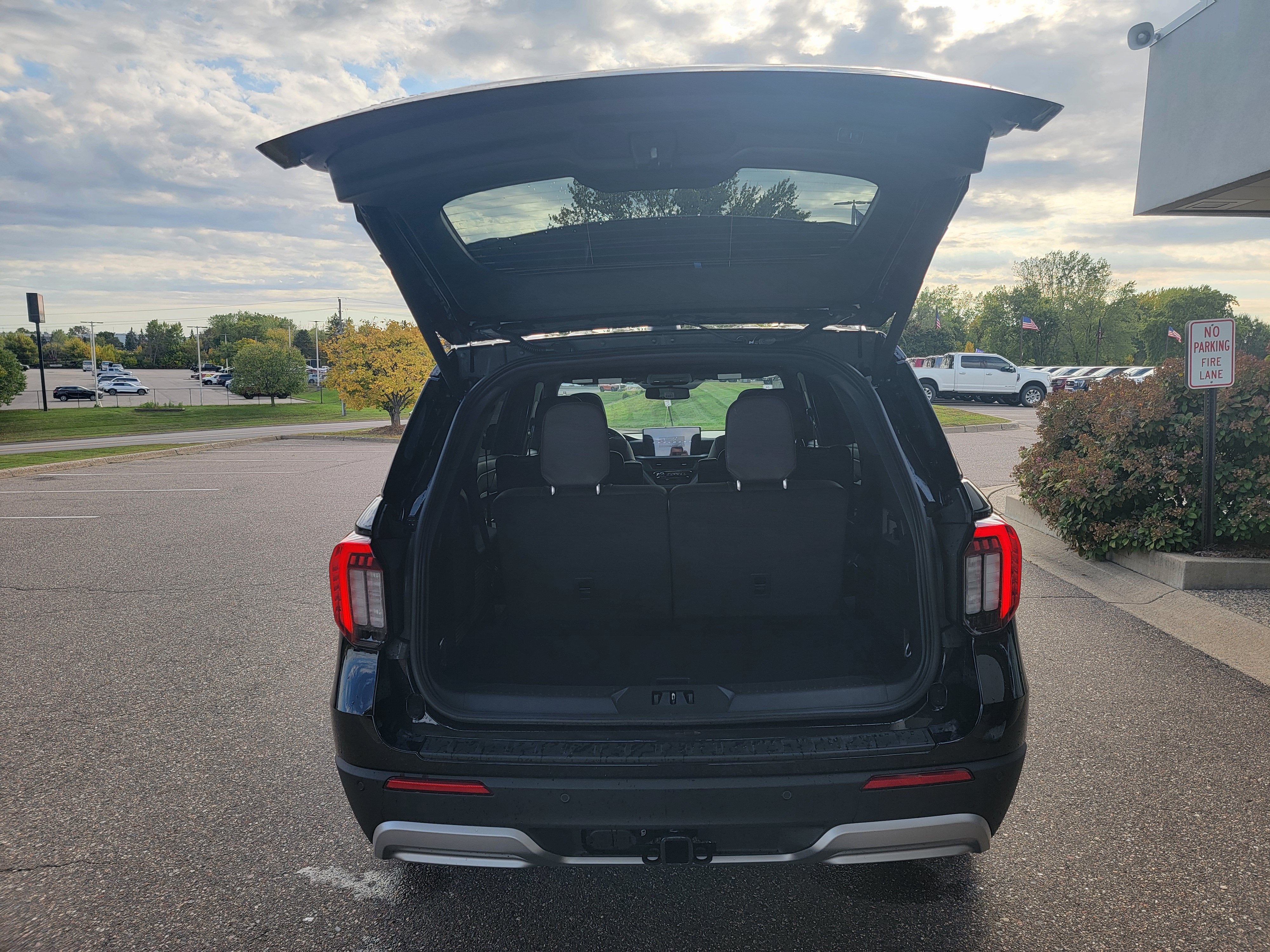 2027 Ford Explorer Platinum™