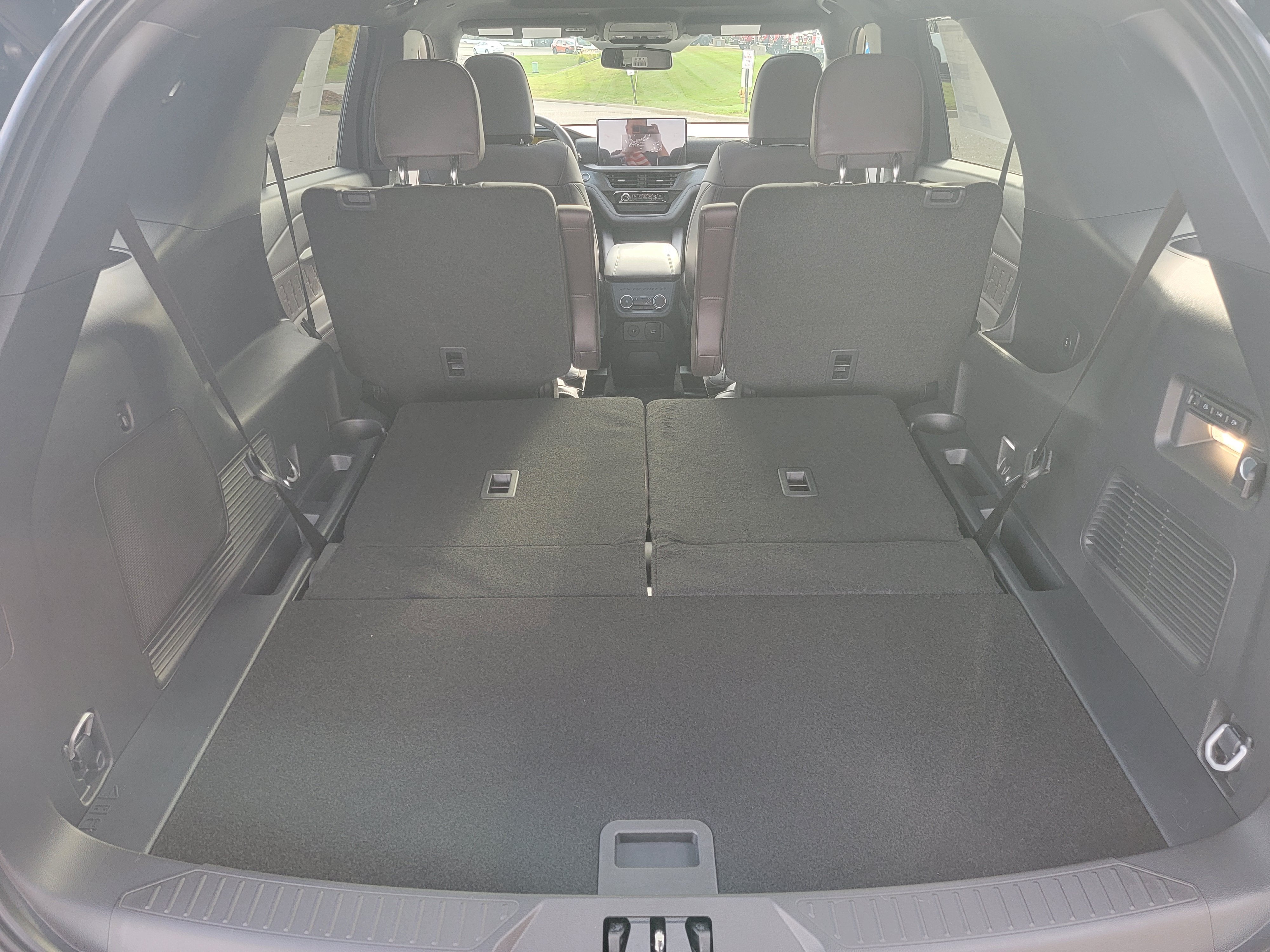 2027 Ford Explorer Platinum™