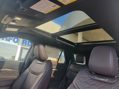 2027 Ford Explorer Platinum™