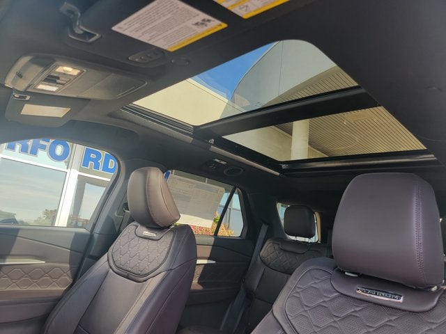 2027 Ford Explorer Platinum™