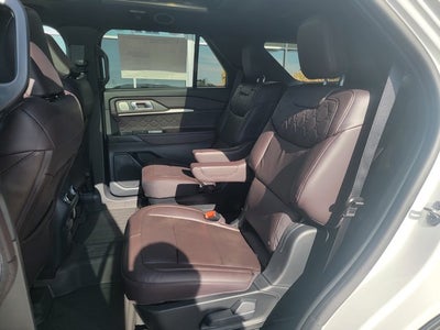 2027 Ford Explorer Platinum™