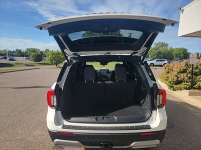 2027 Ford Explorer Platinum™