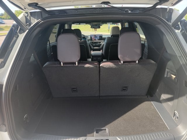 2027 Ford Explorer Platinum™