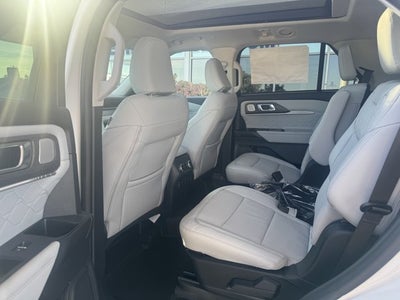 2026 Ford Explorer Platinum™