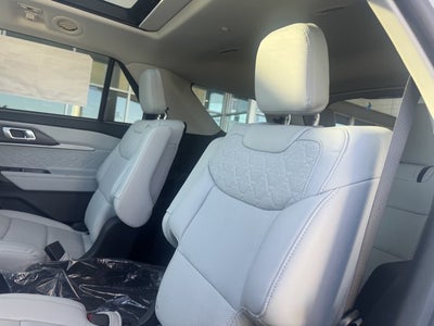 2026 Ford Explorer Platinum™