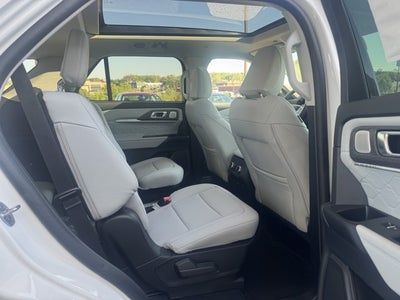 2026 Ford Explorer Platinum™