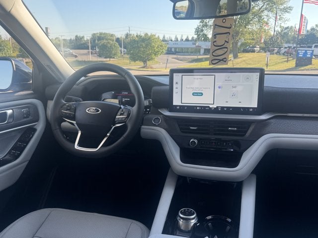 2026 Ford Explorer Platinum™