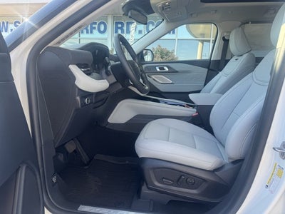 2026 Ford Explorer Platinum™