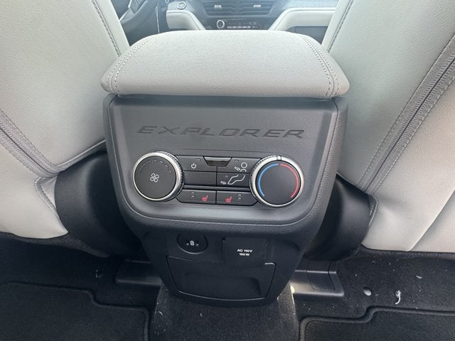 2026 Ford Explorer Platinum™