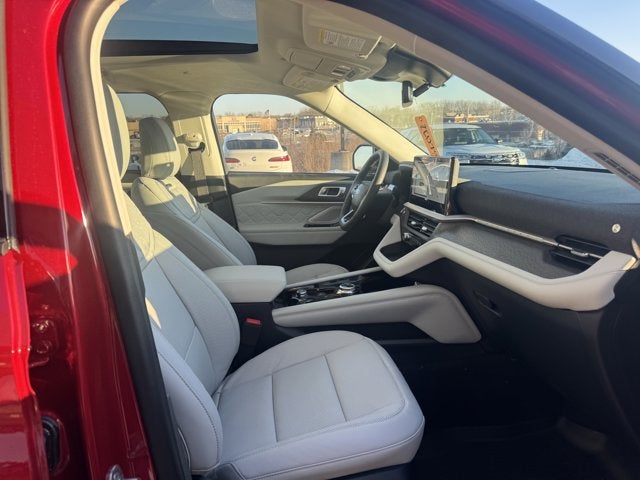 2026 Ford Explorer Platinum™