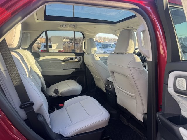 2026 Ford Explorer Platinum™