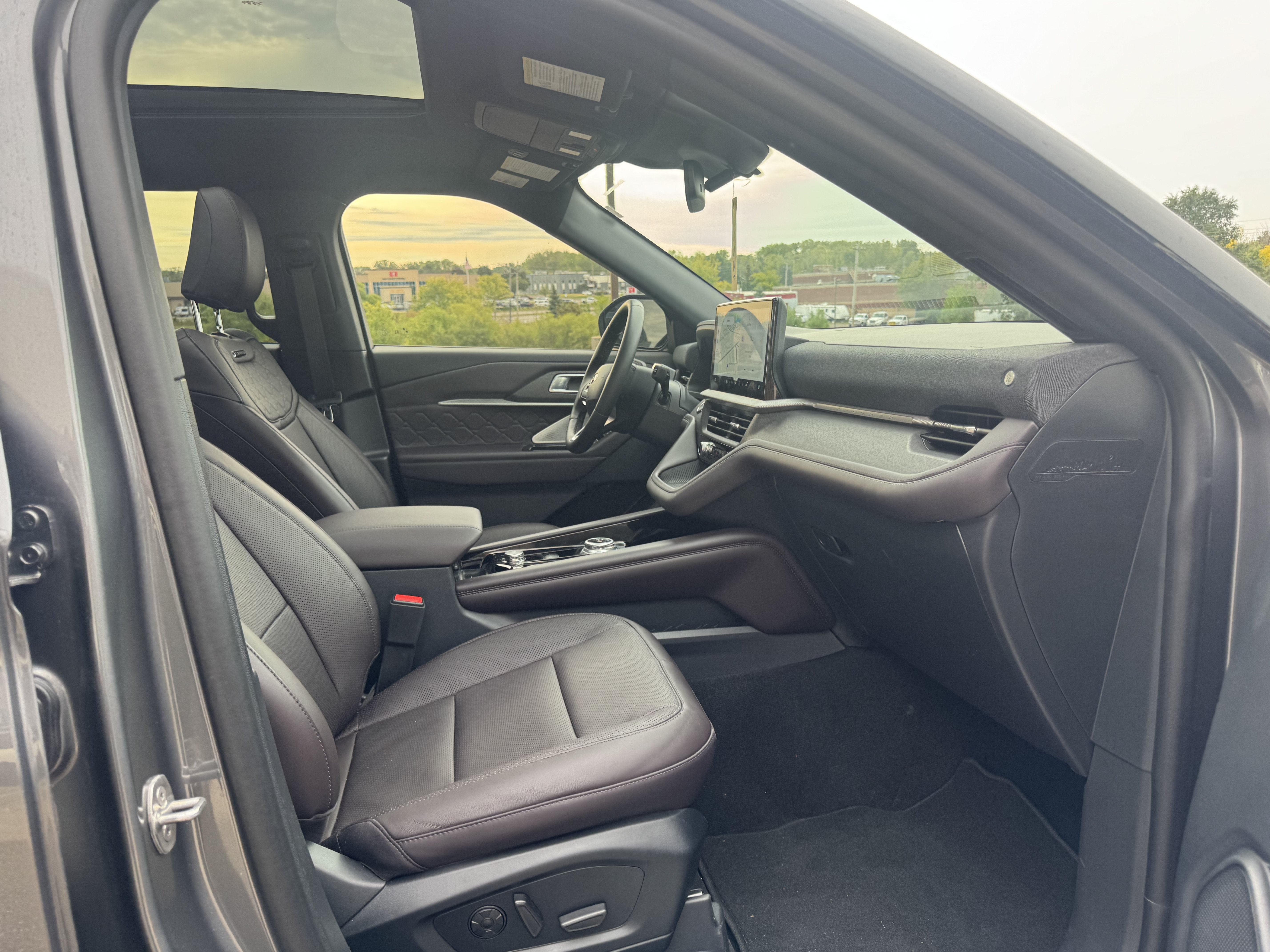 2026 Ford Explorer Platinum™