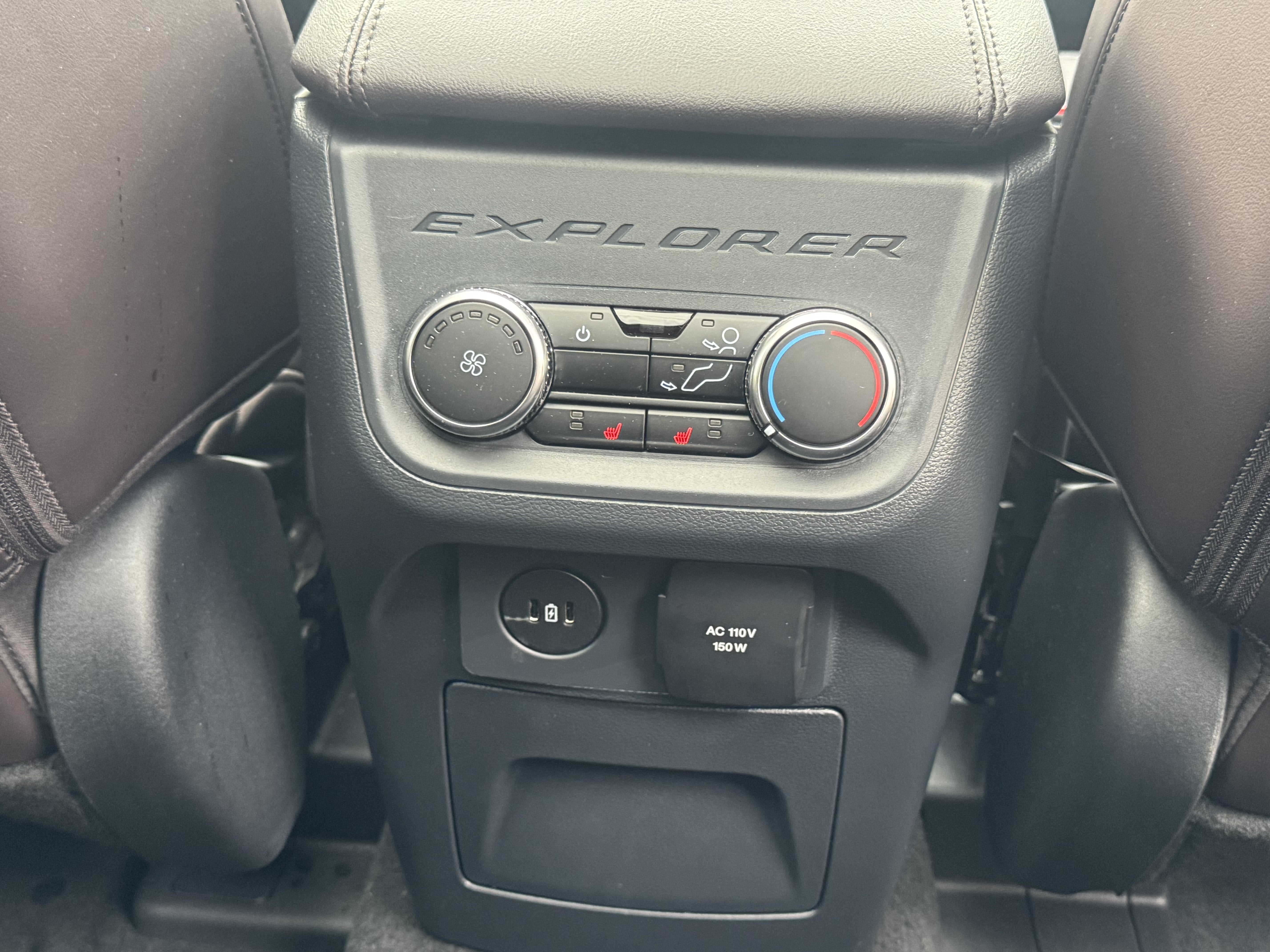2026 Ford Explorer Platinum™