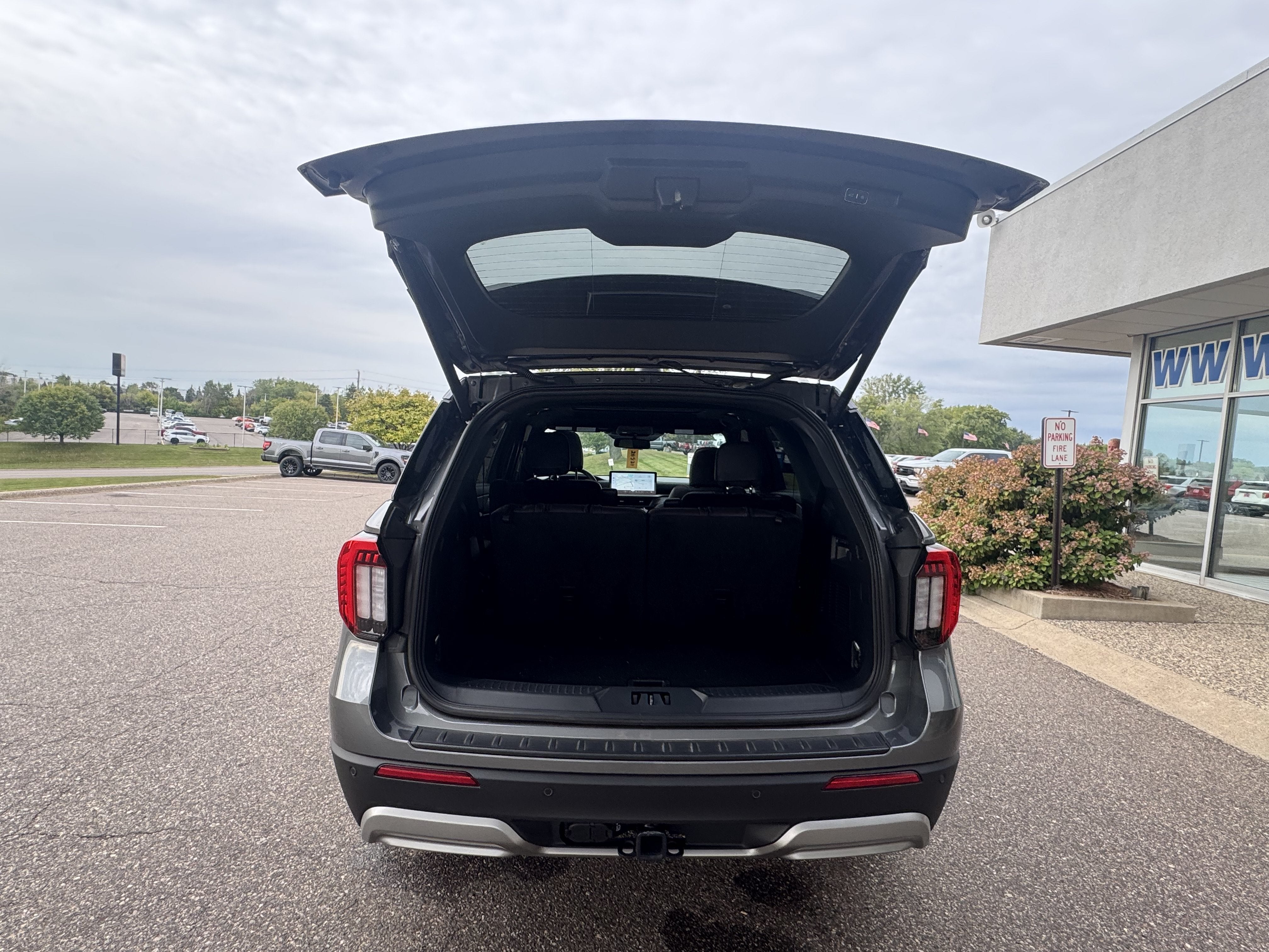 2026 Ford Explorer Platinum™