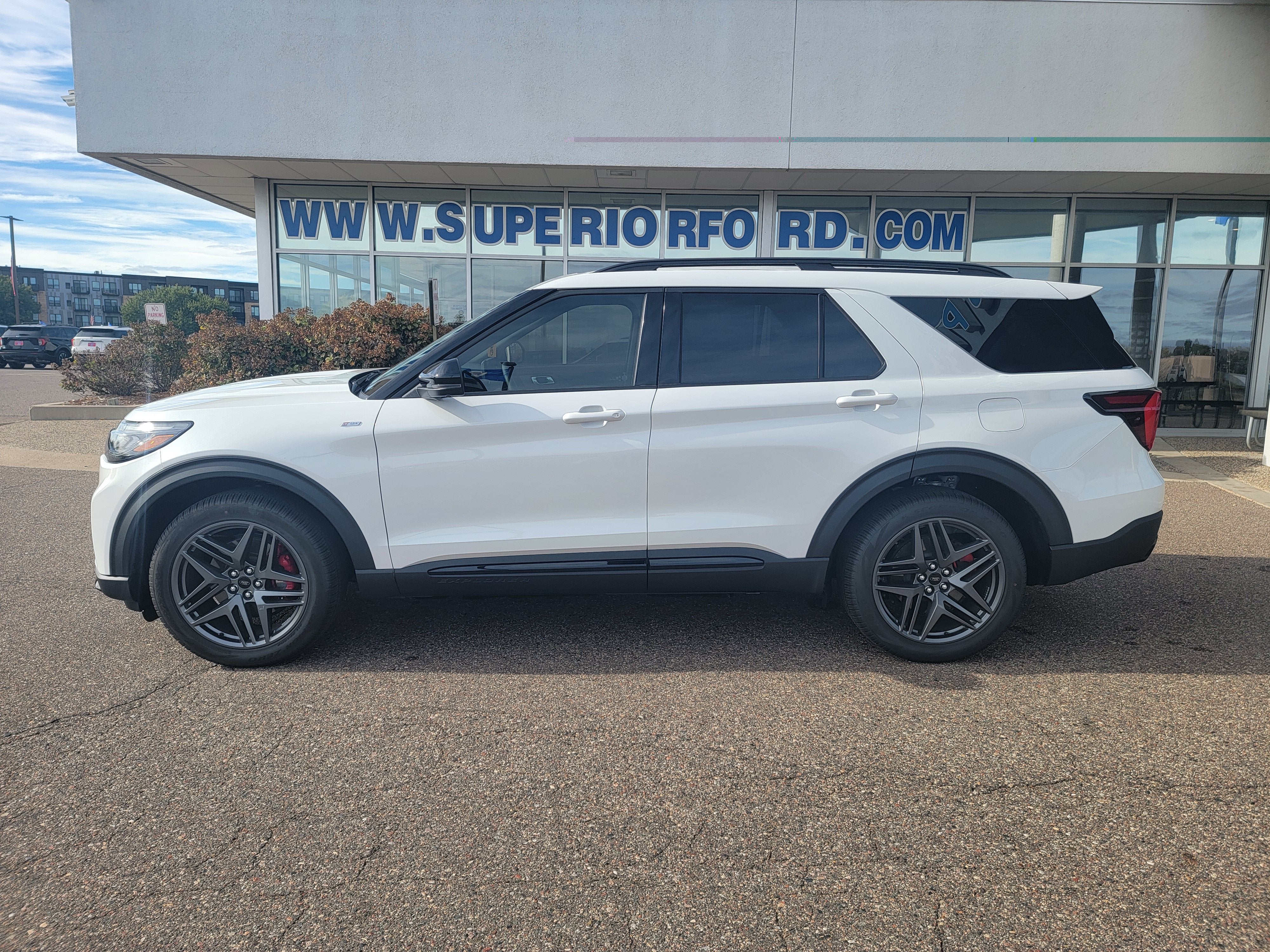 2026 Ford Explorer ST-Line