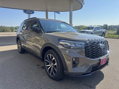 2026 Ford Explorer ST-Line