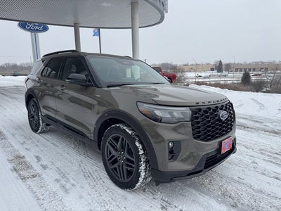 2026 Ford Explorer ST-Line