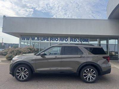 2026 Ford Explorer ST-Line