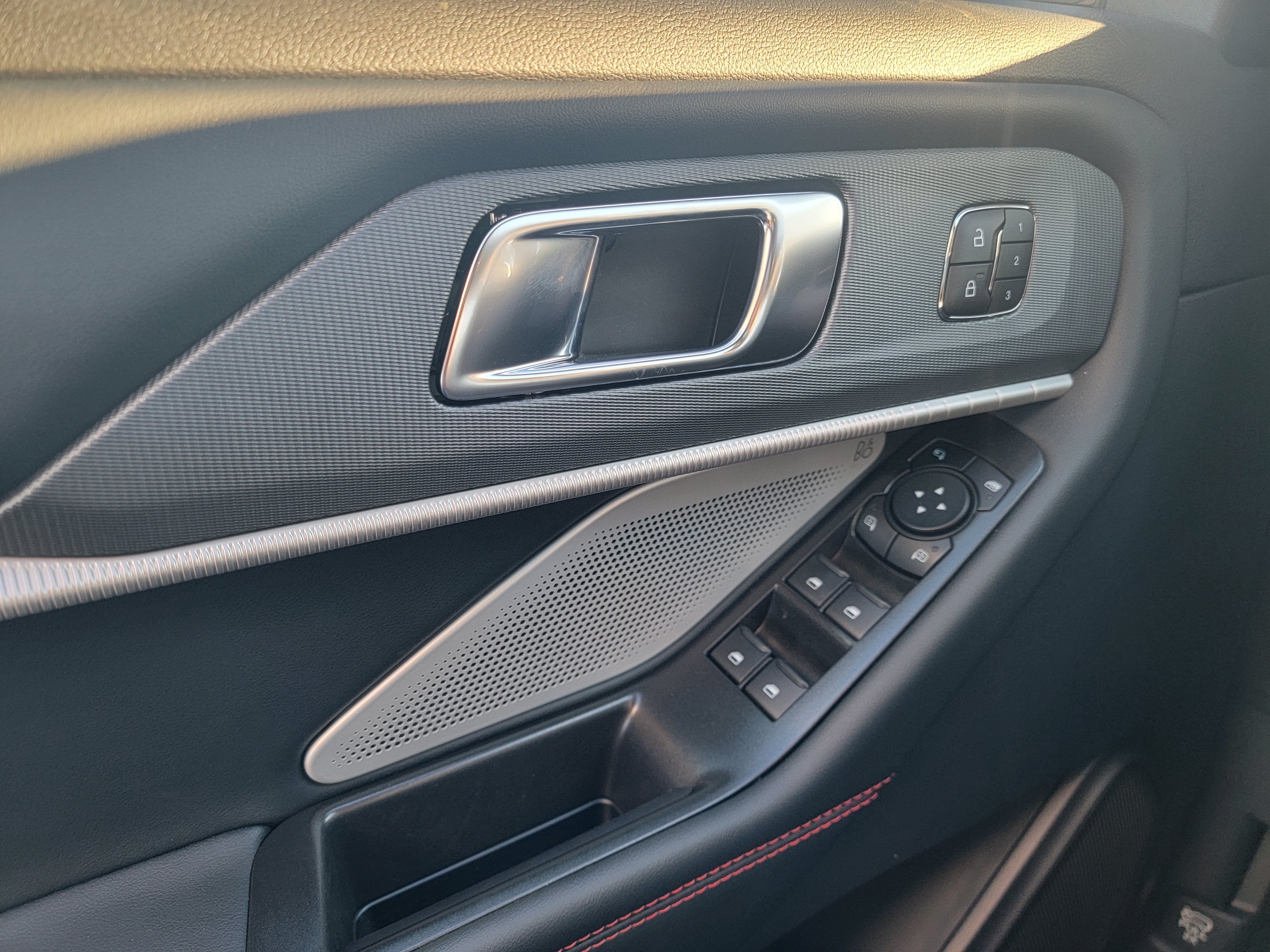 2027 Ford Explorer ST