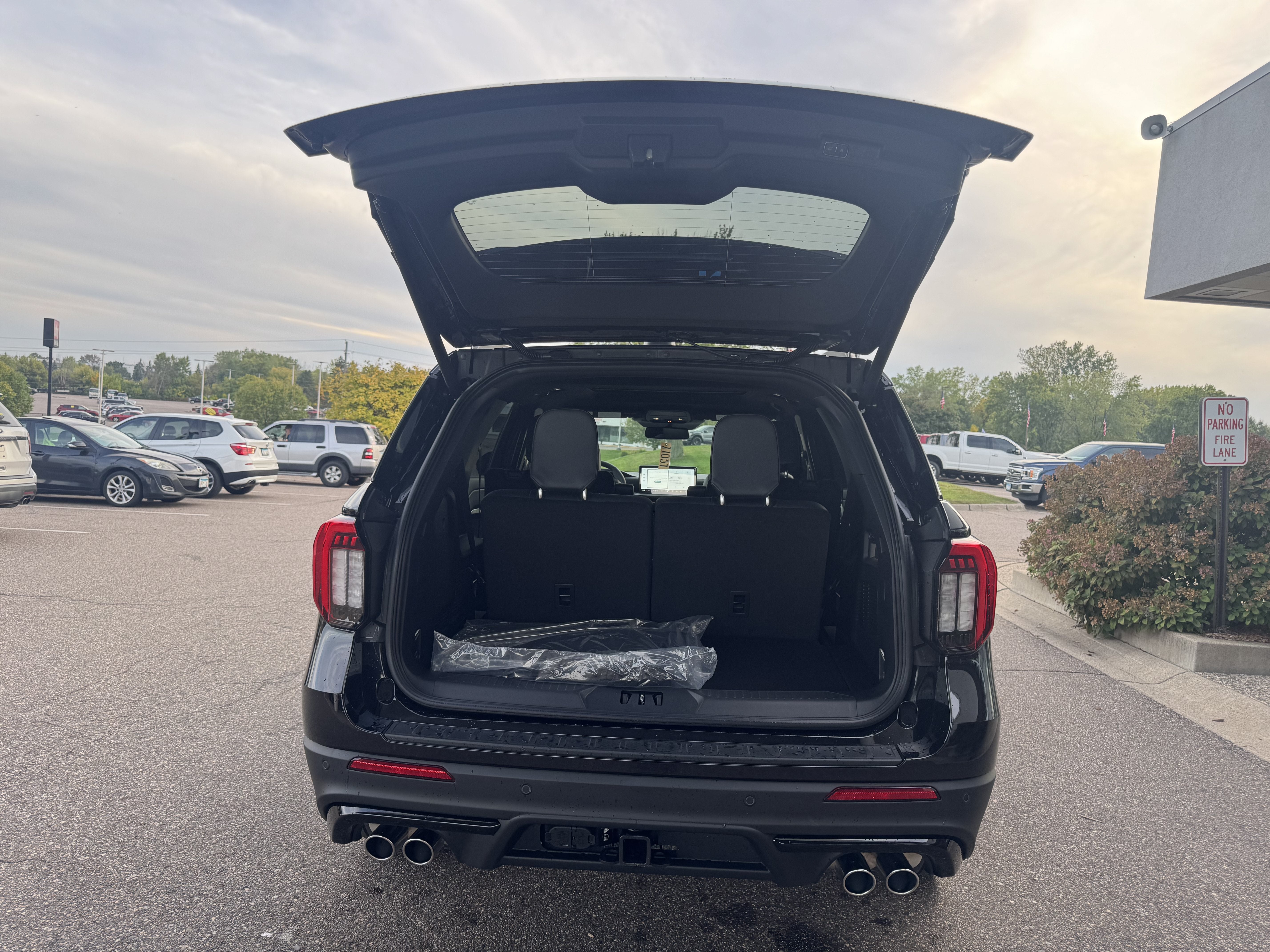 2027 Ford Explorer ST