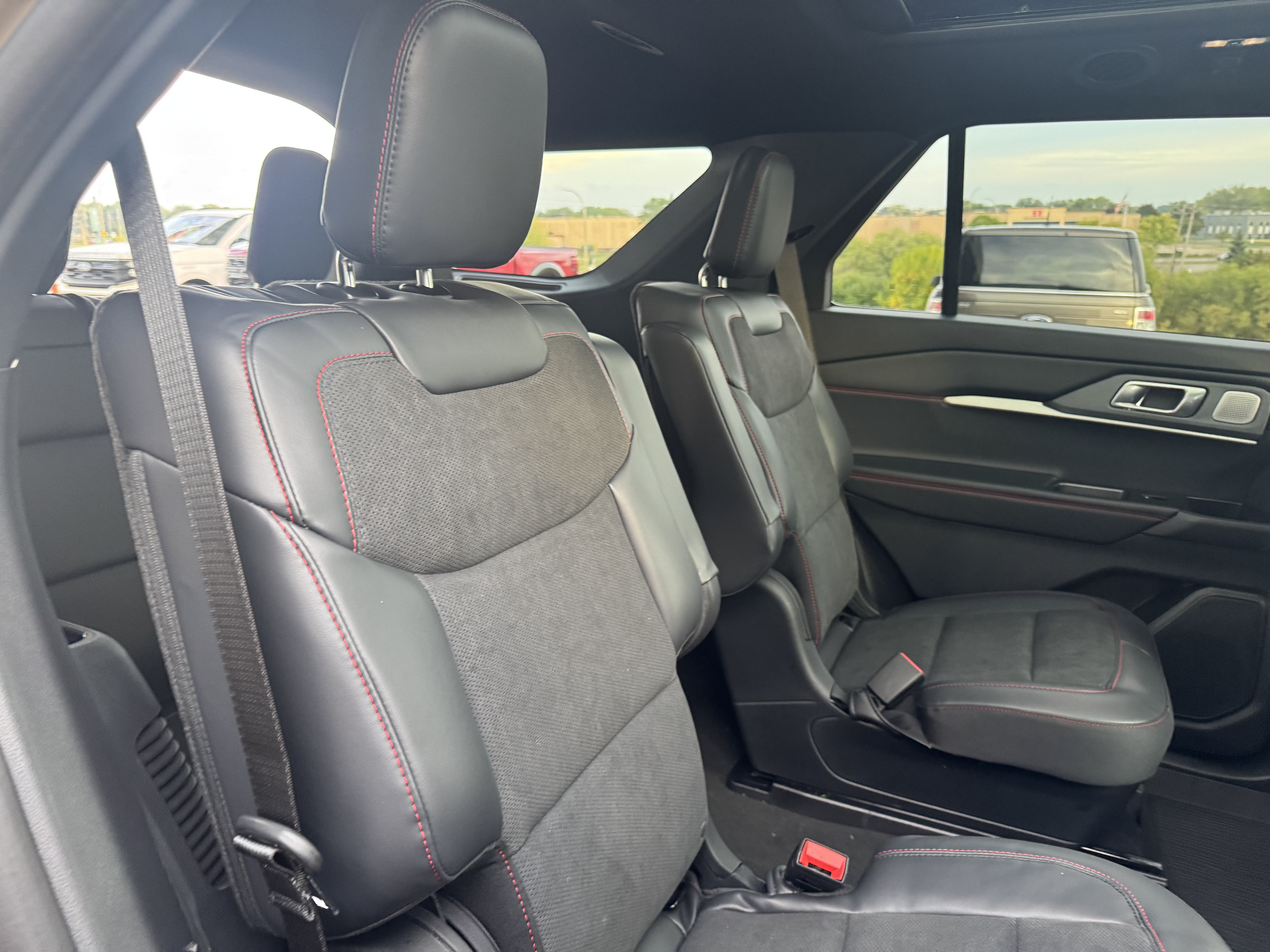 2027 Ford Explorer ST