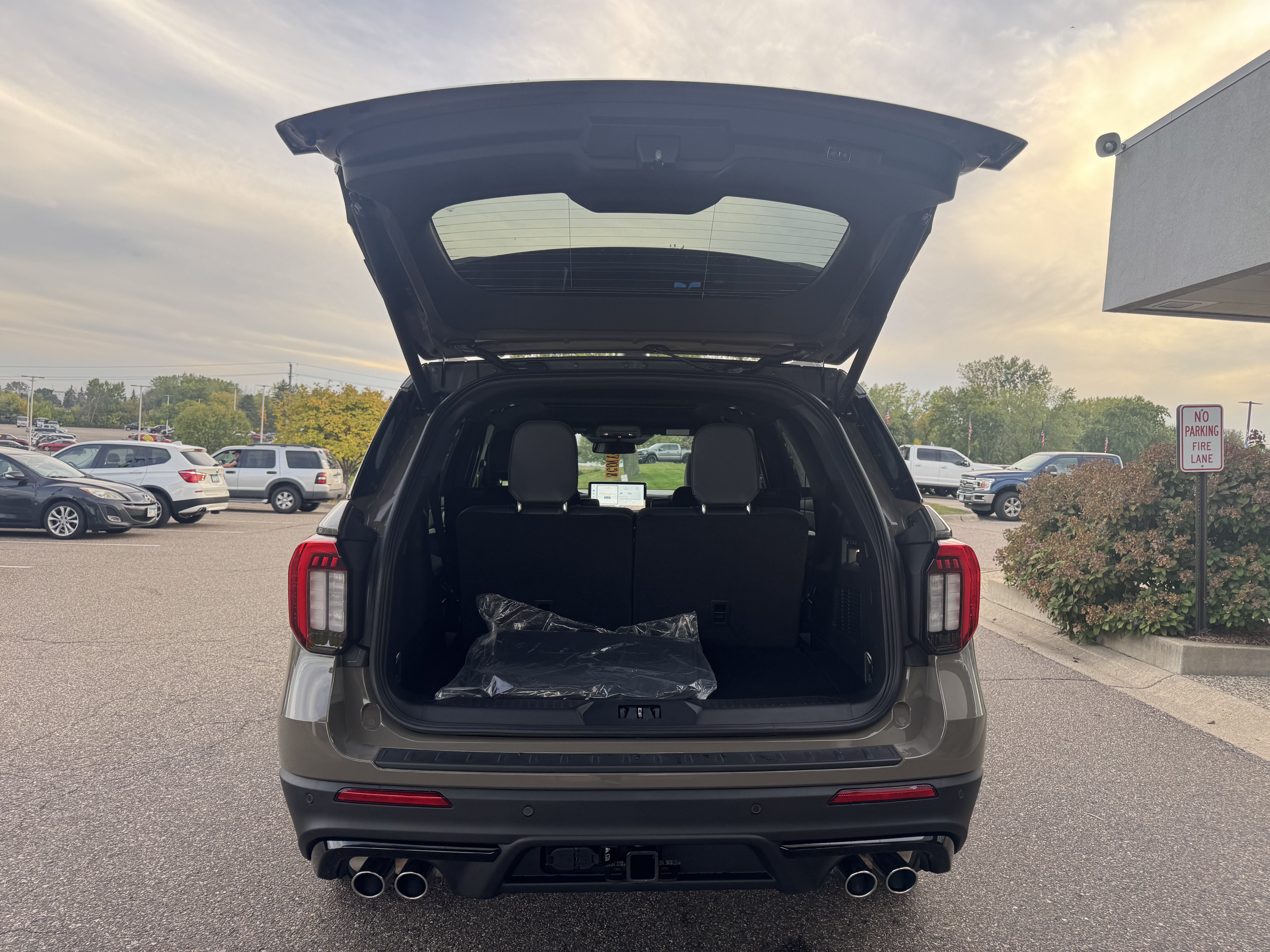 2027 Ford Explorer ST