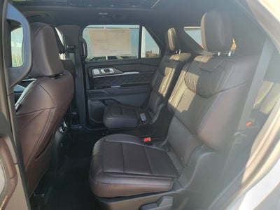 2027 Ford Explorer Platinum